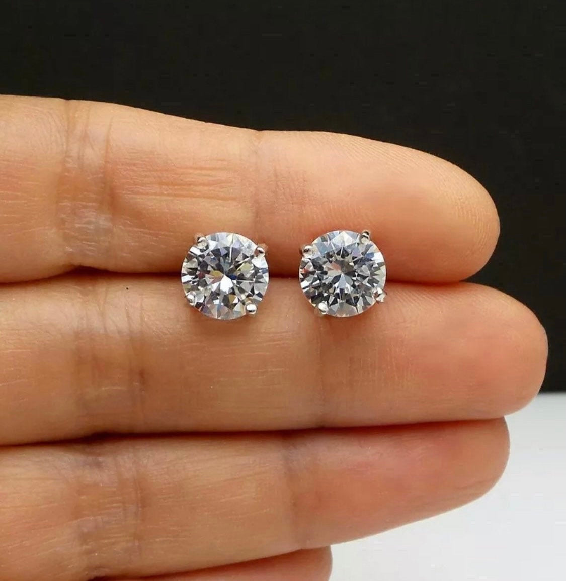 Sterling Silver 10MM Round Cut Solitaire Crystal Studs