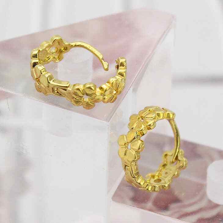 18K Gold Plated Flower Huggee Earring's